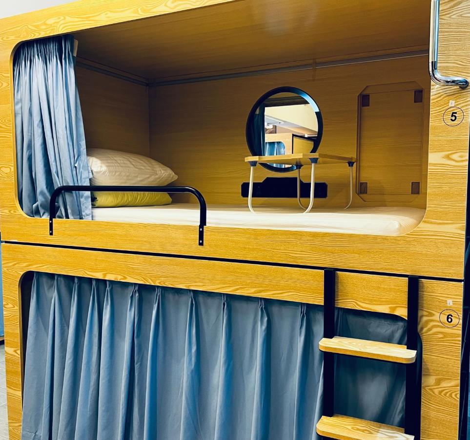 Cool Budget Hostel Hong Kong Exterior photo