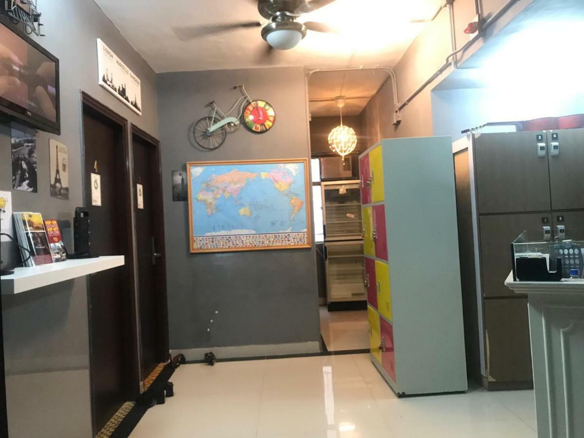 Cool Budget Hostel Hong Kong Exterior photo